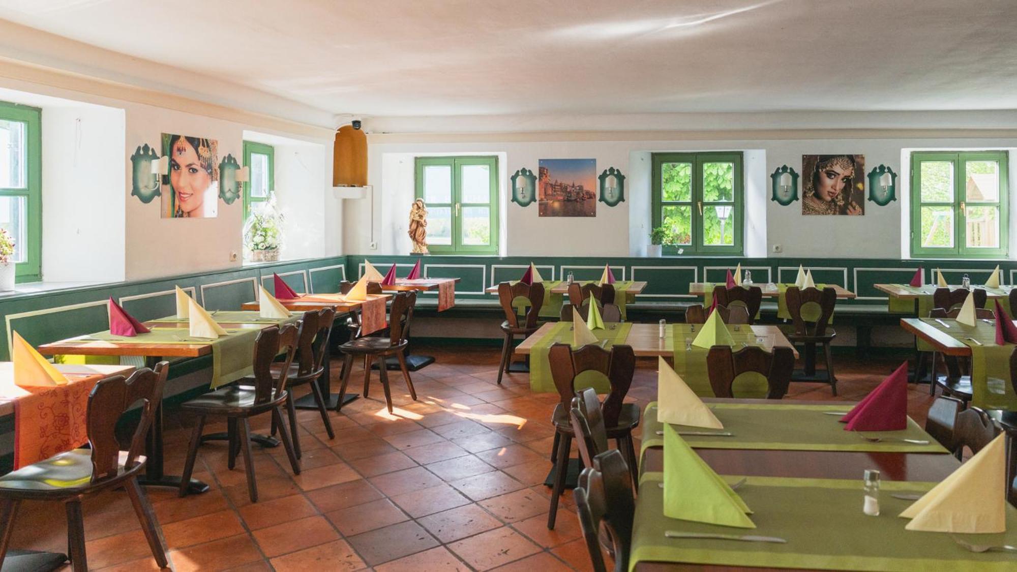 Hotel Restaurant Taverna Eching  Dış mekan fotoğraf